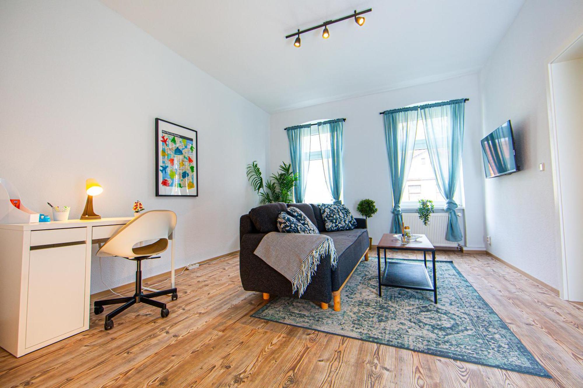 Grossraum-Apartments Mit 2Sz, Wz, Kueche, Smart-Tv, Parken, Etc Erfurt Room photo