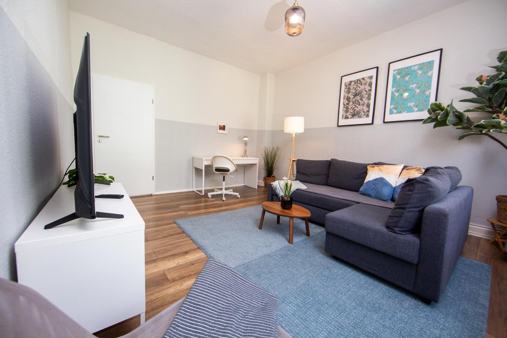 Grossraum-Apartments Mit 2Sz, Wz, Kueche, Smart-Tv, Parken, Etc Erfurt Room photo